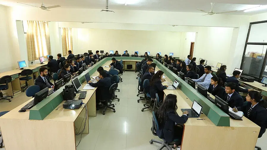 Best University in Dehradun
